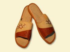 Producator de papuci cu care se confruntă sandale saboți copil piele de oaie